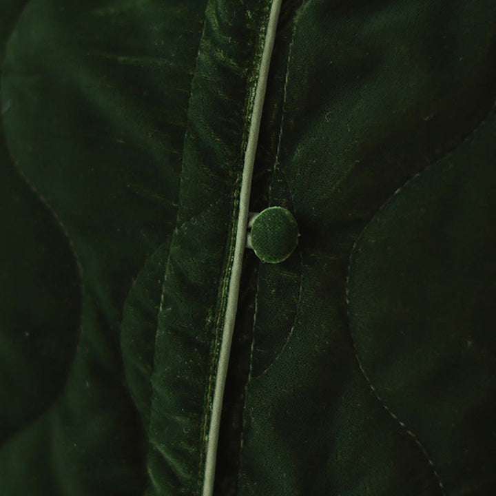 Kurzärmelige, dicke Damenjacke mit Buddha Stones -Diamantmuster und Taschen - image 12