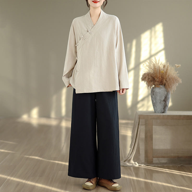 Buddha Stones ​​2-teiliges Zen-Meditations-Set für Damen: Langarmshirt mit V-Ausschnitt und Hose mit weitem Bein - Beiges Hemd und schwarze Hose - US 8-10, UK/AU 12-14, EU 40-42 (2XL) - image 0
