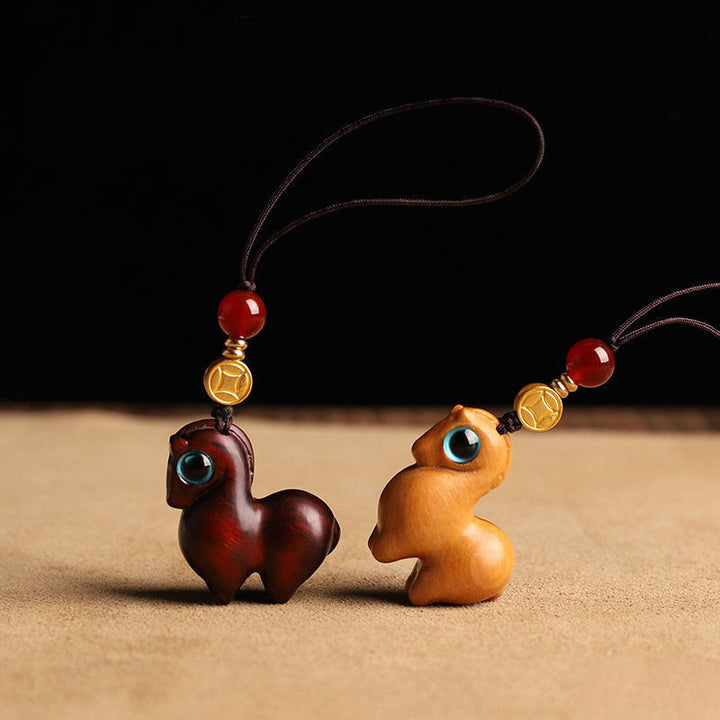 Buddha Stones ​​Jahr des Pferdes Kleinblättriger roter Sandelholz-Schlüsselanhänger Handy-Hängedekoration - image 8