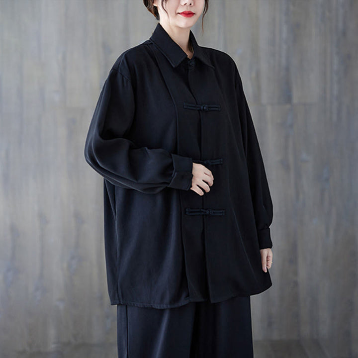 Buddha Stones Schwarzes, schlichtes Langarmshirt aus Baumwolle mit Froschknopfverschluss für Damen - image 4