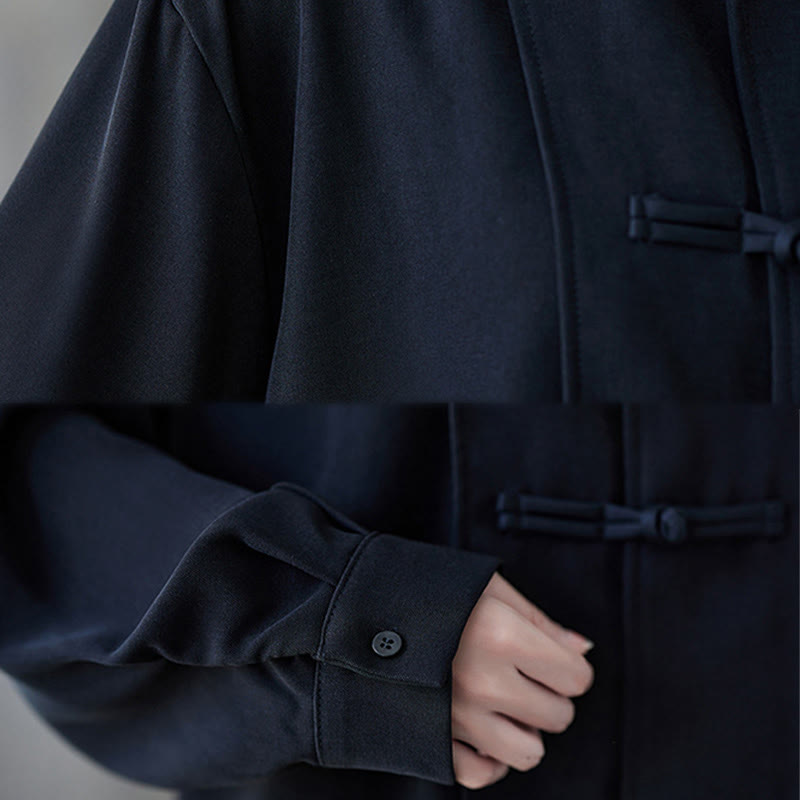 Buddha Stones Schwarzes, schlichtes Langarmshirt aus Baumwolle mit Froschknopfverschluss für Damen - image 11