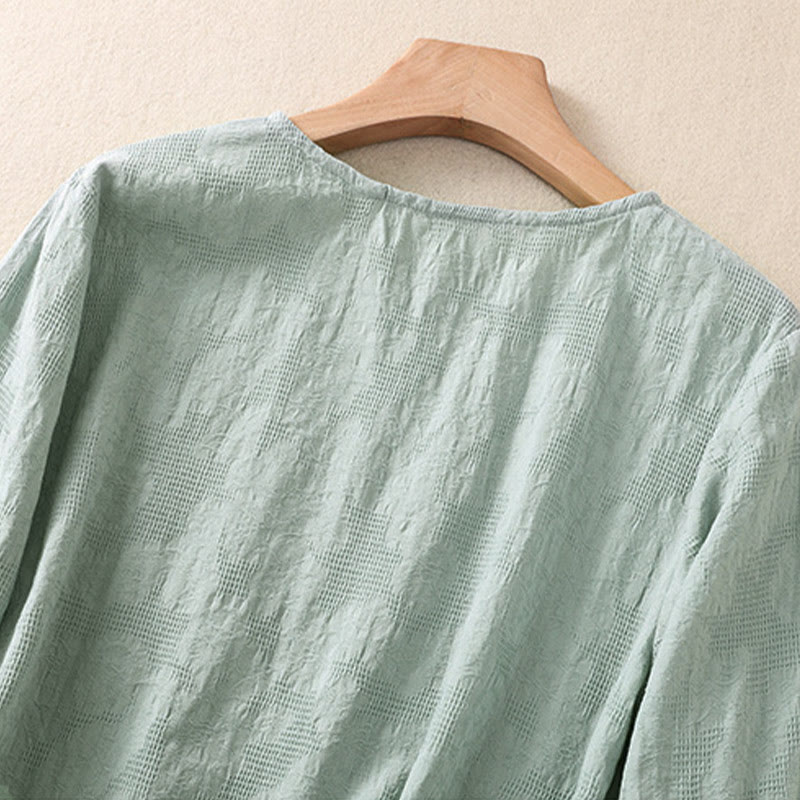 Buddha Stones ​​Jacquard-Baumwollhemd mit unregelmäßigem Saum und Faltenmuster, langärmelig - image 36