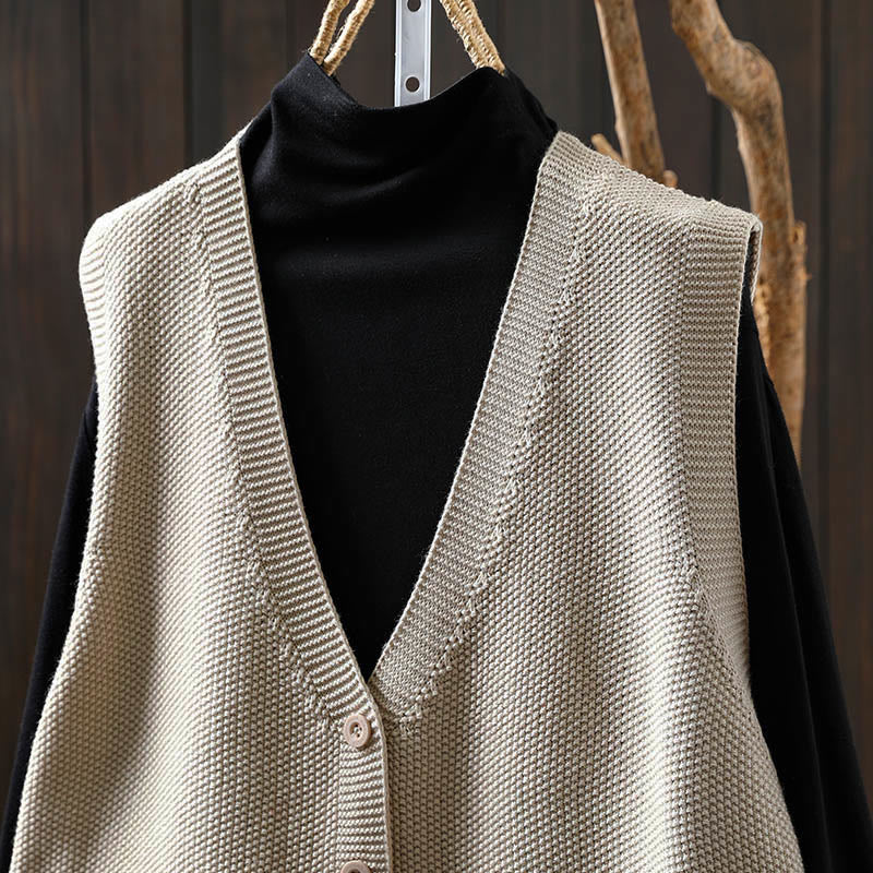 Ärmellose Damenweste aus Baumwolle mit Buddha Stones, Hasenmotiv, Baumstickerei und Knöpfen - image 1