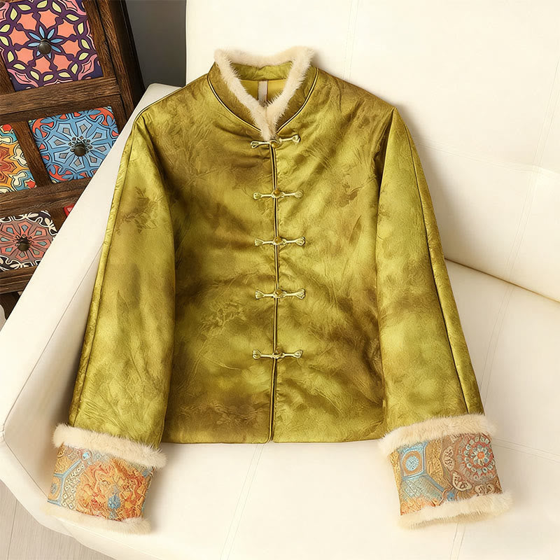 Damen-Langarmjacke mit Buddha Stones, Froschknopfverschluss und traditionellen chinesischen Mustern, dick gefüttert  - Gelbgrün - US12, UK/AU16, EU44 (3XL) - image 9