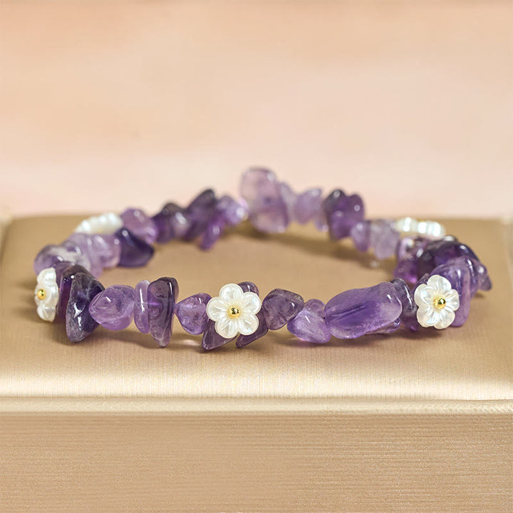 Buddha Stones, unregelmäßiges Kristallblumen-Design, Amethyst, weißer Kristall, Balance-Armband - image 1