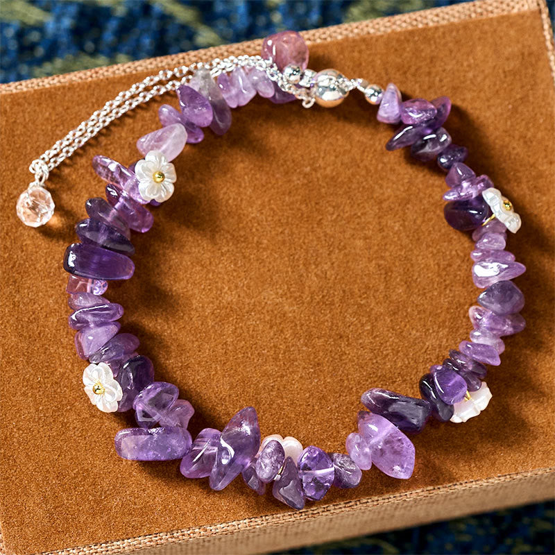 Buddha Stones, unregelmäßiges Kristallblumen-Design, Amethyst, weißer Kristall, Balance-Armband - Amethyst (Handgelenkumfang: 15-19 cm) - image 0