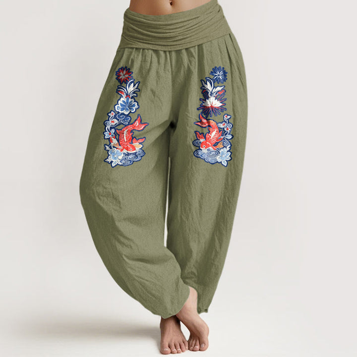 Buddha Stones Damen-Haremshose aus reiner Baumwolle mit auffälligem Koi-Fisch- und Blumenmuster sowie elastischem Bund. - Olivgrün - US16, UK/AU20, EU48 (3XL) - image 0