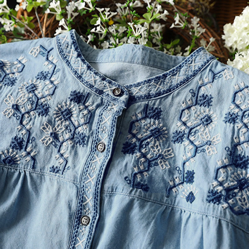 Damenhemd aus Baumwoll-Denim mit Buddha Stones, geometrischem Muster, Blumenstickerei, halben Knöpfen und langen Ärmeln - image 8