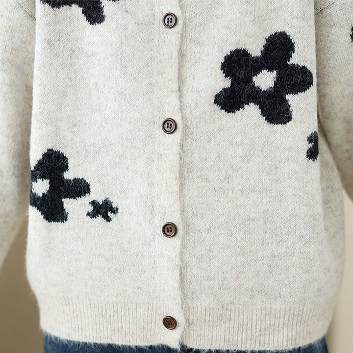 Strickcardigan mit Buddha Stones, Winterblumen, Knöpfen und langen Ärmeln aus Baumwolle für Damen - image 15