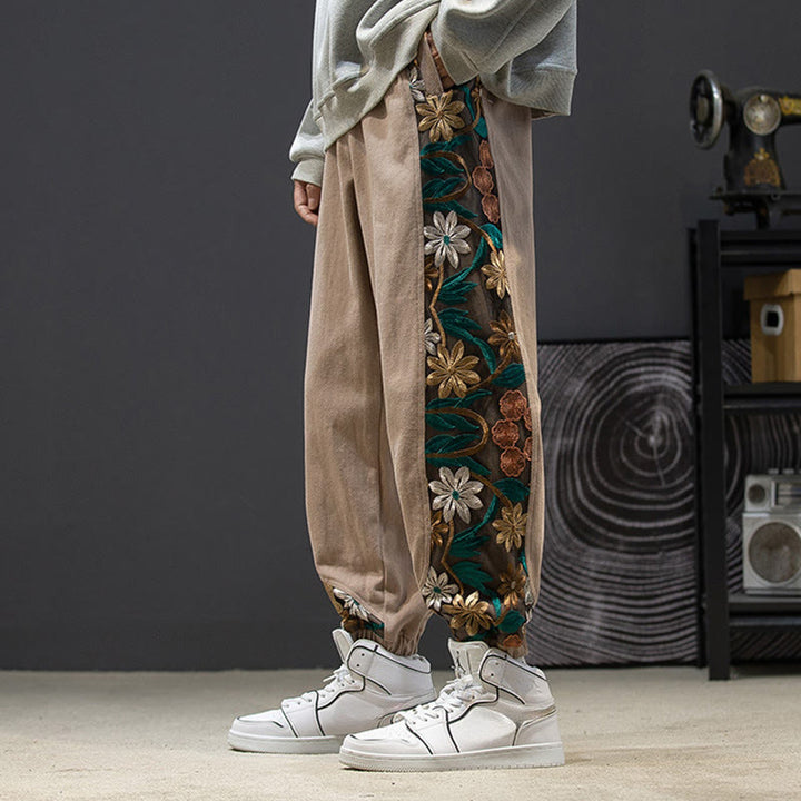 Buddha Stones Frühlings-Herrenhose aus Baumwolle mit besticktem Blumenmuster und Taschen - BurlyWood - US/ UK/AU46, EU56 (5XL) - image 14