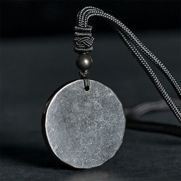Buddha Stones -Kreis, schlichtes Design, authentischer Schungit-Schutzstein-Halskettenanhänger - Schungitstein (Schutz ♥ Erdung) - 35-40 mm - image 0