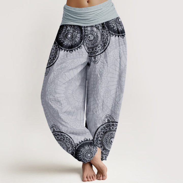 Haremshose für Damen mit elastischer Taille und Buddha Stones aus reiner Baumwolle, kreisförmiges Mandala-Design - Hellgrau - US22, UK/AU26, EU54 (6XL) - image 9