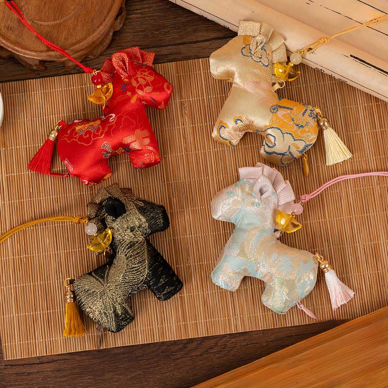 Buddha Stones, Jahr des Pferdes, rote Schnurquasten-Stickerei, Hängedekoration - image 20