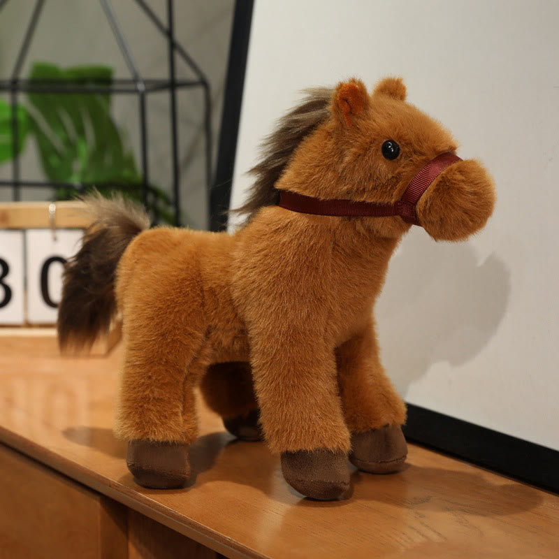 Buddha Stones Jahr des Pferdes – Niedliches, einfarbiges Pony-Plüschtier – Wohndekoration - Schokolade - 23 cm (gemessen von Ohr bis Fuß) - image 1