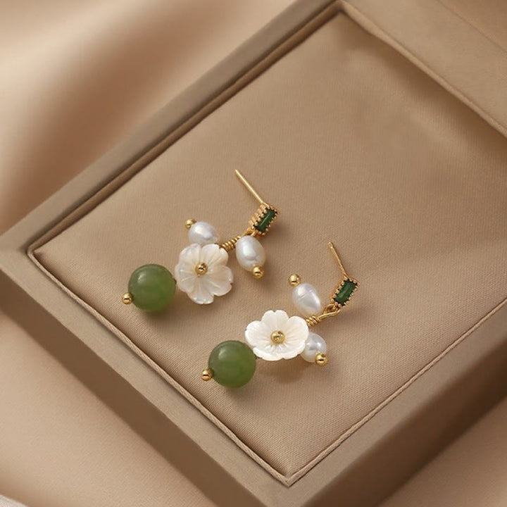 Buddha Stones, Hetian-Jade, Perlen, Blumenohrringe – Symbol für Wohlstand und Fülle - image 1