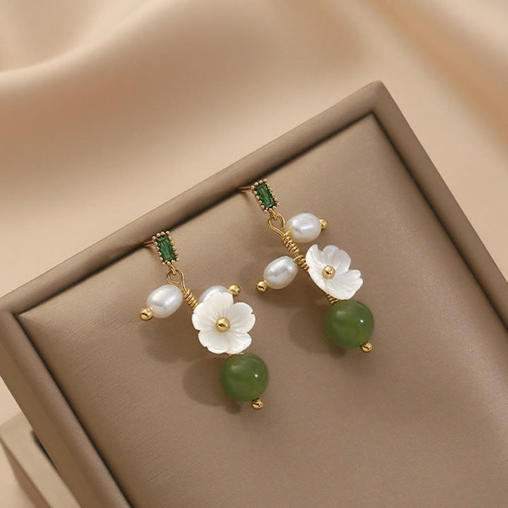 Buddha Stones, Hetian-Jade, Perlen, Blumenohrringe – Symbol für Wohlstand und Fülle - image 3