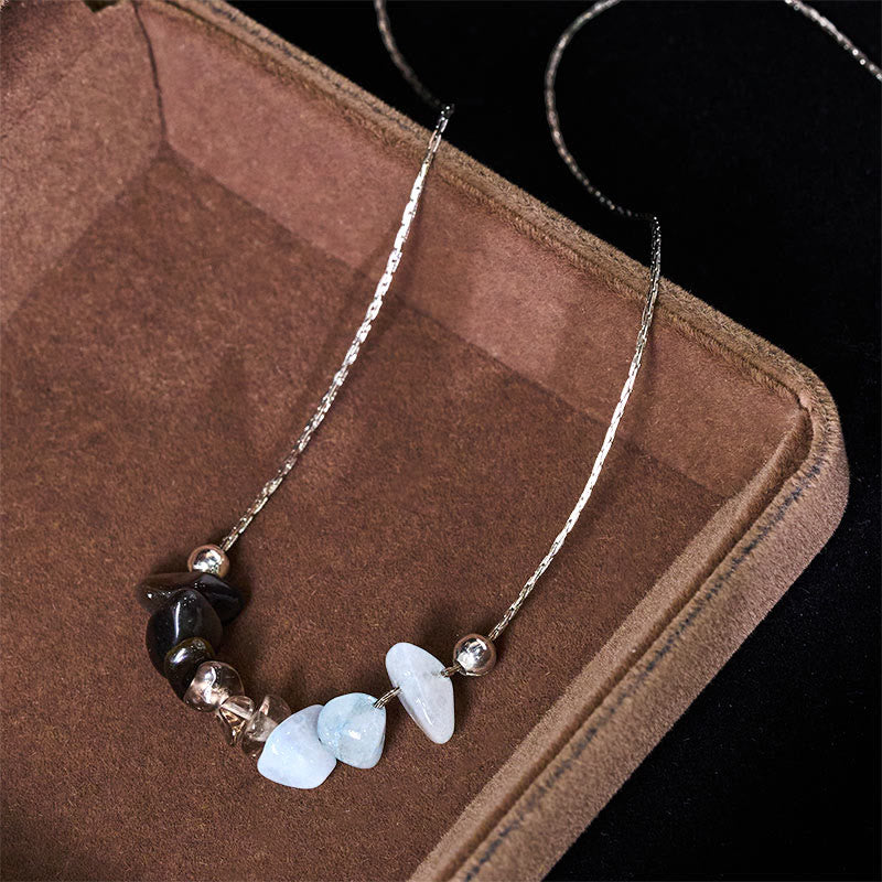 Buddha Stones: Halskette mit Anhänger aus schwarzem Obsidian, Rauchquarz, Granat, Aquamarin, Erdbeerquarz und rosa Kristall. - image 2