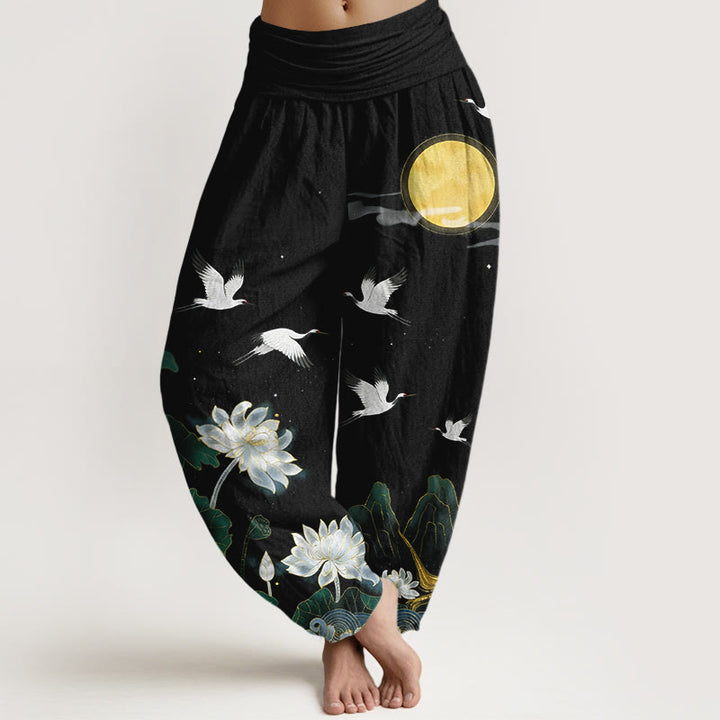 Buddha Stones Haremshose aus reiner Baumwolle mit Kranich-, Lotus- und Mondmotiv sowie elastischem Bund für Damen. - Schwarz - US16, UK/AU20, EU48 (3XL) - image 0