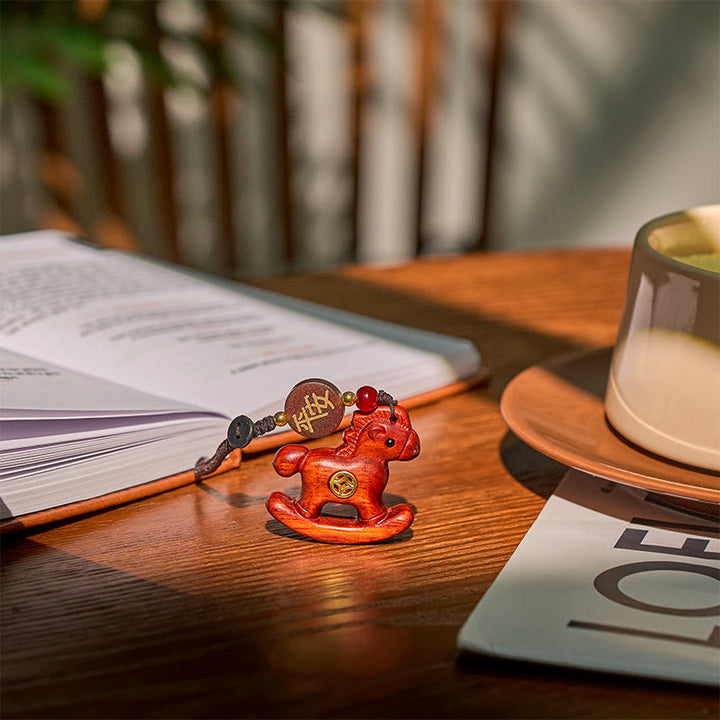 Buddha Stones ​​Jahr des Pferdes Regenbogen-Eukalyptus Kleinblättriges rotes Sandelholz Lindenholz Ebenholz Geschnitzter positiver Schlüsselanhänger - image 10