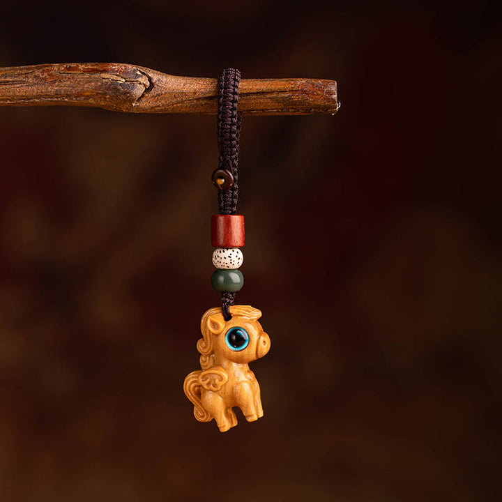 Buddha Stones Schlüsselanhänger aus rotem Sandelholz, Stern, Mond und Bodhi-Samen – Segenswunsch für das Jahr des Pferdes - Rotes Sandelholz Stern Mond Bodhi Samen Pferd - image 0