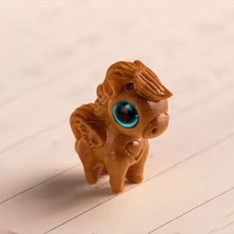 Buddha Stones Schlüsselanhänger aus rotem Sandelholz, Stern, Mond und Bodhi-Samen – Segenswunsch für das Jahr des Pferdes - image 1