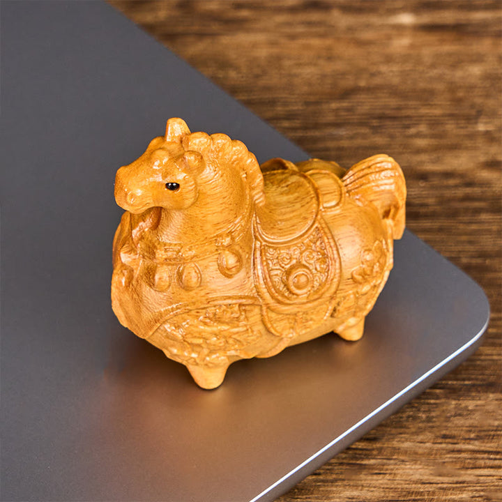 Buddha Stones Mini-Dekoration „Jahr des Pferdes“ aus Lotus, Ebenholz, Lindenholz und grünem Sandelholz, 5,5 x 5 x 3,2 cm - image 2