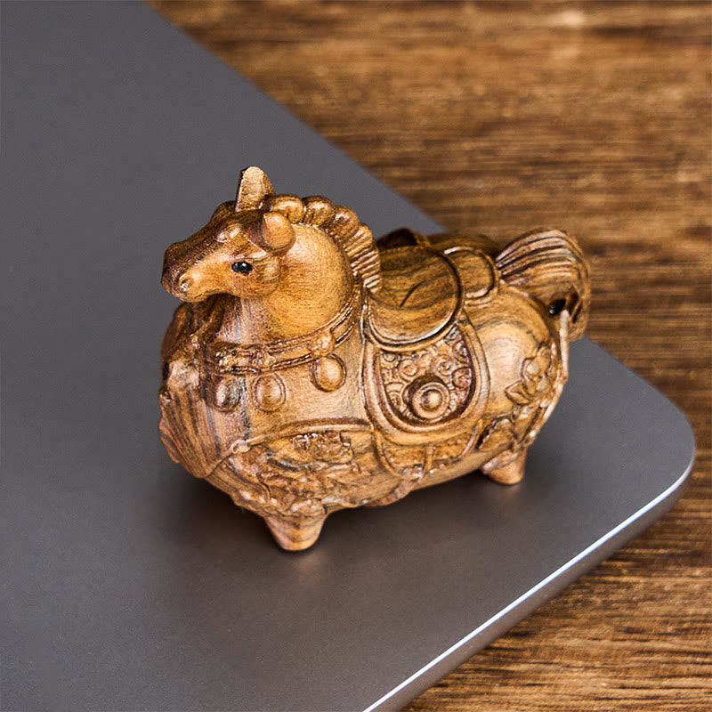 Buddha Stones Mini-Dekoration „Jahr des Pferdes“ aus Lotus, Ebenholz, Lindenholz und grünem Sandelholz, 5,5 x 5 x 3,2 cm - image 9