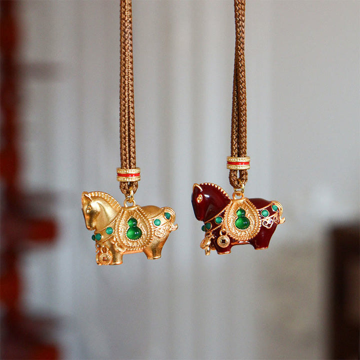 Buddha Stones Halskettenanhänger aus Kupfer und Messing mit dem Motiv des Jahres des Pferdes - image 7