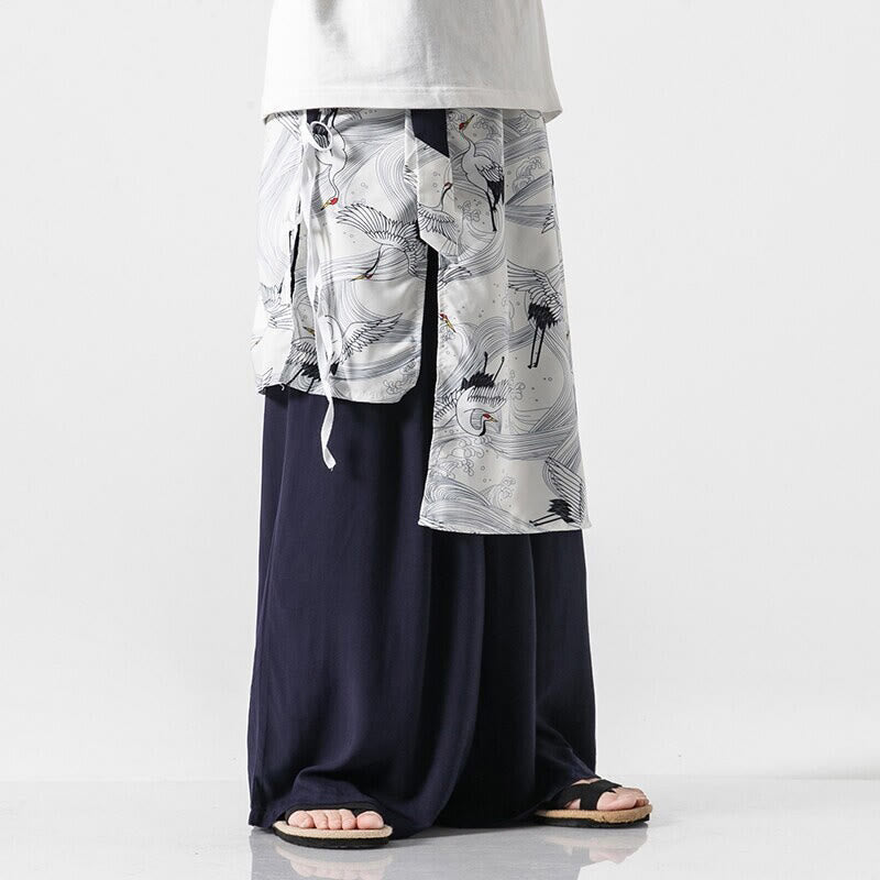 Buddha Stones Sommerliche Herren-Baumwollhose mit weitem Bein und Taschen, verziert mit fliegendem Kranich-Motiv - image 1