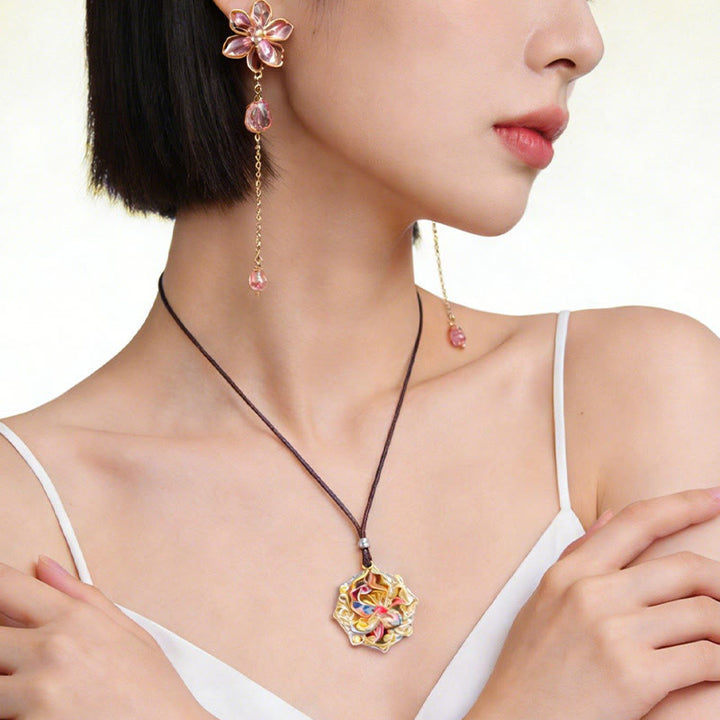 Buddha Stones Halskettenanhänger aus 999er Sterlingsilber mit farbenfrohem Koi-Fischmotiv – ein Glücksbringer - image 12