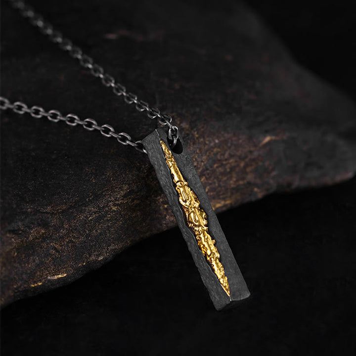 Buddha Stones Halskette mit Anhänger aus 999er Sterlingsilber und 999er Gold mit der Aufschrift „Om Mani Padme Hum“ (Weisheit). - Om Mani Padme Hum und 55 cm silberne Vajra-Kette - image 1