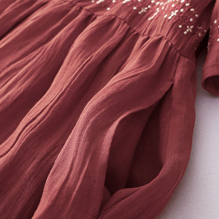 Buddha Stones, einfarbige Stickerei, kurzärmeliges Baumwoll-Midikleid mit Taschen - image 25