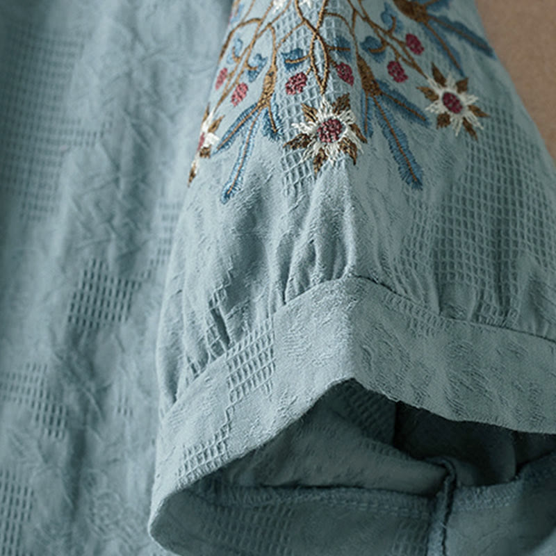 Lässiges Damen-T-Shirt mit Buddha Stones, floralem Muster und kurzen Ärmeln - image 10