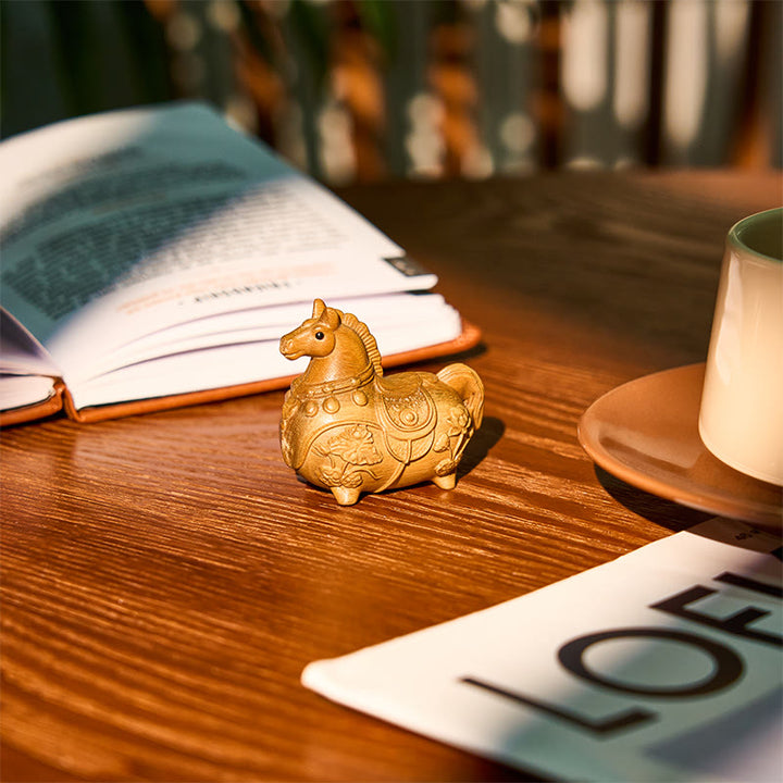 Buddha Stones Mini-Dekoration „Jahr des Pferdes“ aus Lotus, Ebenholz, Lindenholz und grünem Sandelholz, 5,5 x 5 x 3,2 cm - image 19