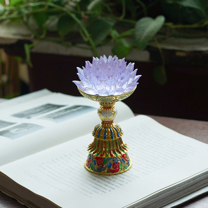 Buddha Stones Lotus Liuli Glassockel mit acht Glückssymbolen – Erleuchtung und Wohnaccessoires - Hellviolette Lotusblume (9 x 14–16 x 6,8 cm) - Wiederaufladbar - image 36