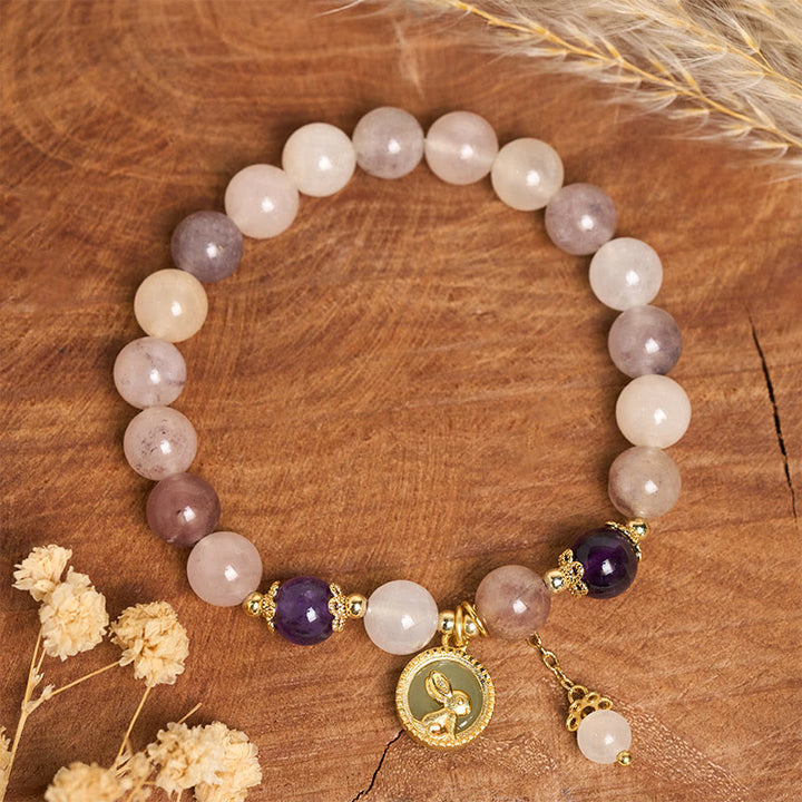 Buddha Stones Armband aus goldener Seide und Jade mit Fu-Figur (Hase) zum Schutz vor bösen Geistern - image 8