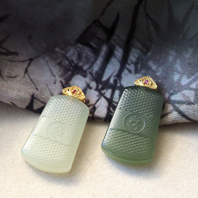 Buddha Stones Halskettenanhänger aus Hetian-Jade und 925er Sterlingsilber mit Om-Symbol (Symbol für Wohlstand) - image 9