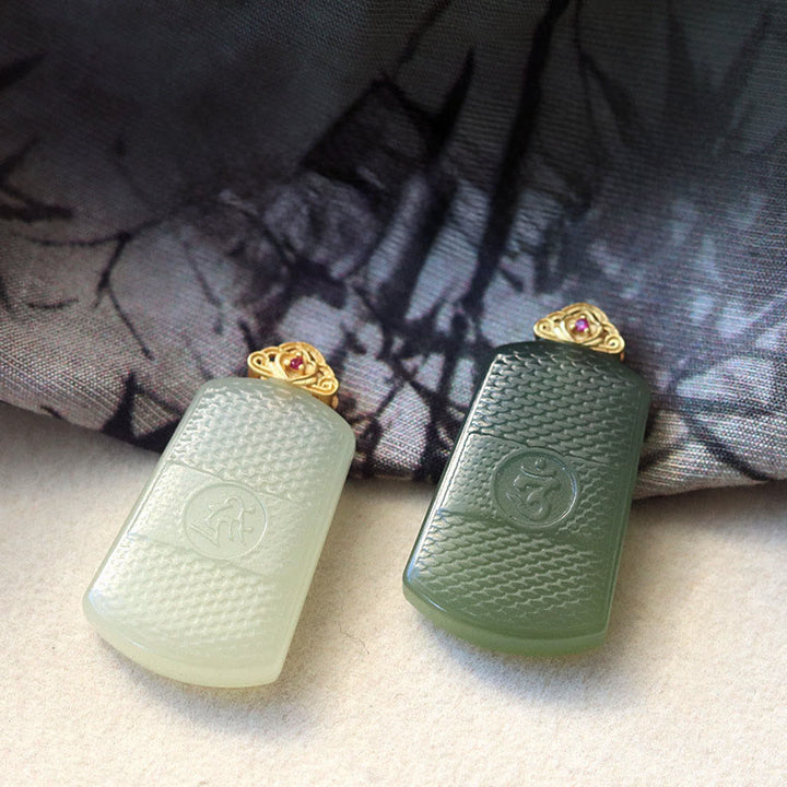 Buddha Stones Halskettenanhänger aus Hetian-Jade und 925er Sterlingsilber mit Om-Symbol (Symbol für Wohlstand) - image 9