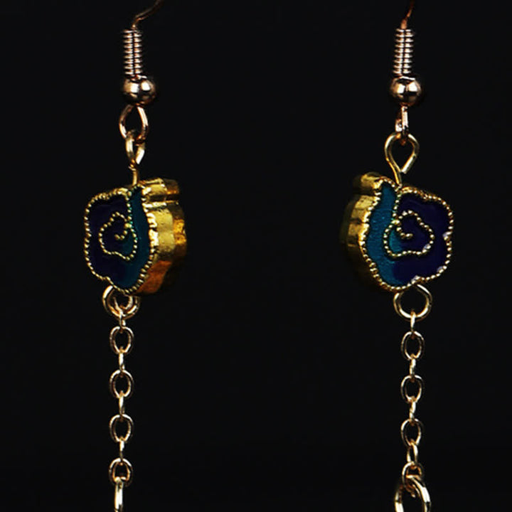 Buddha Stones Handgefertigte Ohrhänger aus Seide mit Blütenblattmotiv – Glücksbringer und Segenssymbol - image 6