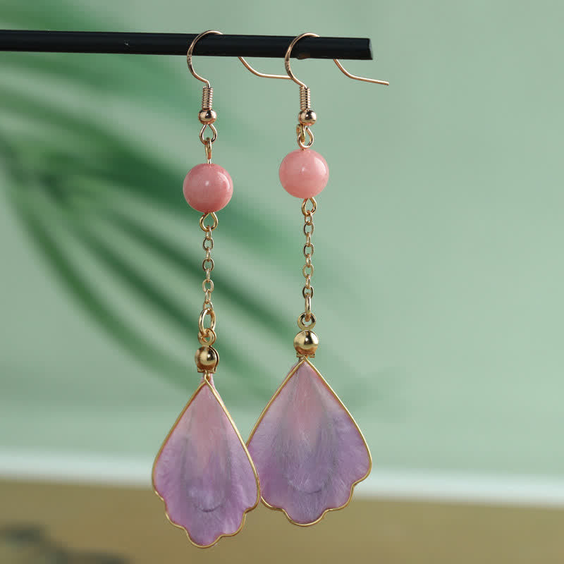 Buddha Stones Handgefertigte Ohrhänger aus Seide mit Blütenblattmotiv – Glücksbringer und Segenssymbol - Rosa Blütenblatt (Größe: ca. 8,5 x 2 cm) - image 9