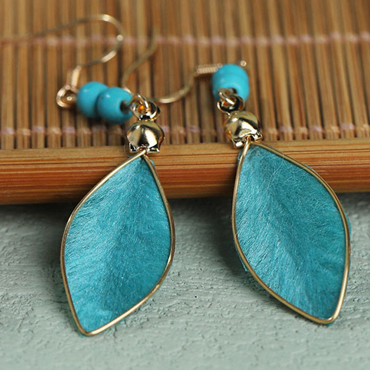 Buddha Stones Boho-Ohrhänger aus handgefertigter Seide mit Perlen in Blattform – Glücksbringer - image 4