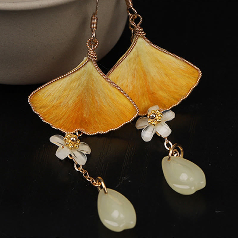 Buddha Stones Handgefertigte Ohrringe aus Seide mit gelbem Ginkgoblatt und Kupferhaken – Glücksbringer - image 5