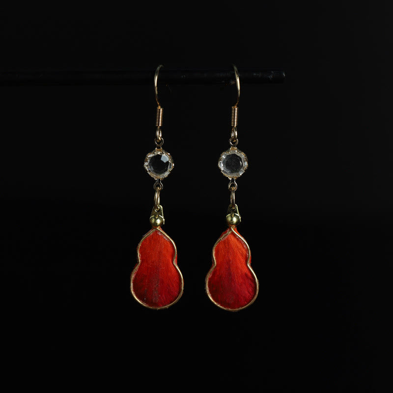 Buddha Stones Handgefertigte Ohrringe aus roter Seide und Kunstglas (Kürbisglas) – Glücksbringer mit Haken - Kürbis (Größe: 4 x 1,5 cm) - image 0