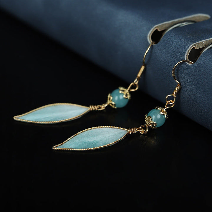 Buddha Stones Handgefertigte Ohrhänger mit cyanfarbenem Blattmuster, kupferplattiert und silberfarben, mit Hakenverschluss - image 1