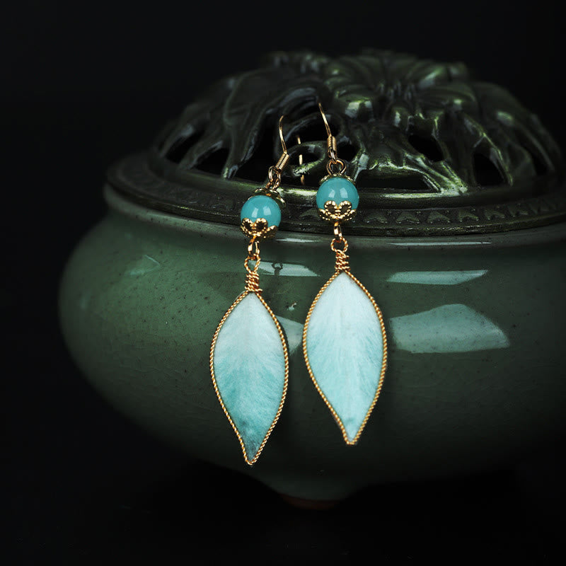 Buddha Stones Handgefertigte Ohrhänger mit cyanfarbenem Blattmuster, kupferplattiert und silberfarben, mit Hakenverschluss - image 4