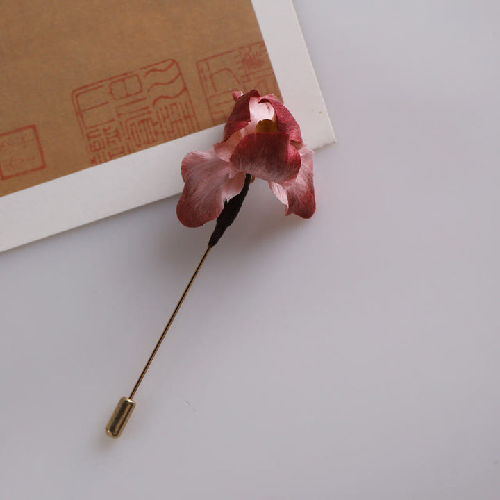 Buddha Stones Handgefertigte Seidenbrosche aus dunkelrotem Samt mit Iris-Motiv – ein Segen für Glück und Segen - image 11