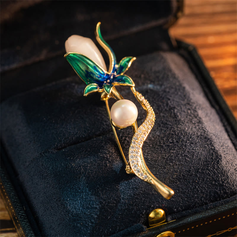 Buddha Stones Magnolienblumen-Perlenbrosche aus Kupfer – Optimismus - Magnolienblüte - image 0