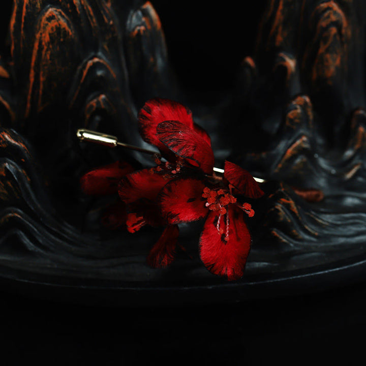 Buddha Stones Handgefertigte Seidenbrosche mit Alpenveilchen-Motiv (Cyclamen persicum) als Segenssymbol - image 4