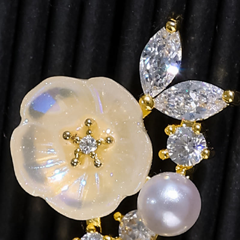 Buddha Stones Clip-Ohrstecker mit weißer Rose, Zirkonia und Kupferanhänger - image 2