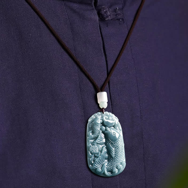 Buddha Stones Halskettenanhänger aus natürlichem Jade mit zwei Koi-Karpfen als Symbol für Wohlstand - image 8